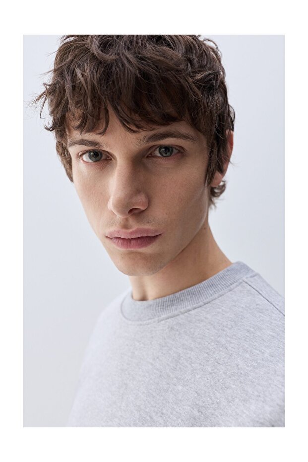 Man Basic Sweatshirt - 3