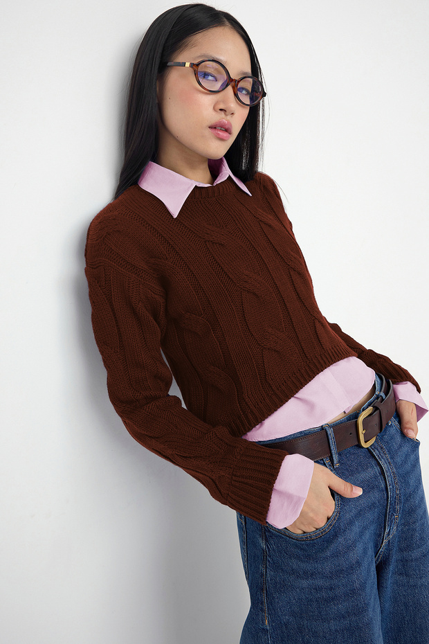 Teen Kahverengi Gömlek Garnili Detaylı Crop Triko Kazak TWOAW26KZ00047 - 1