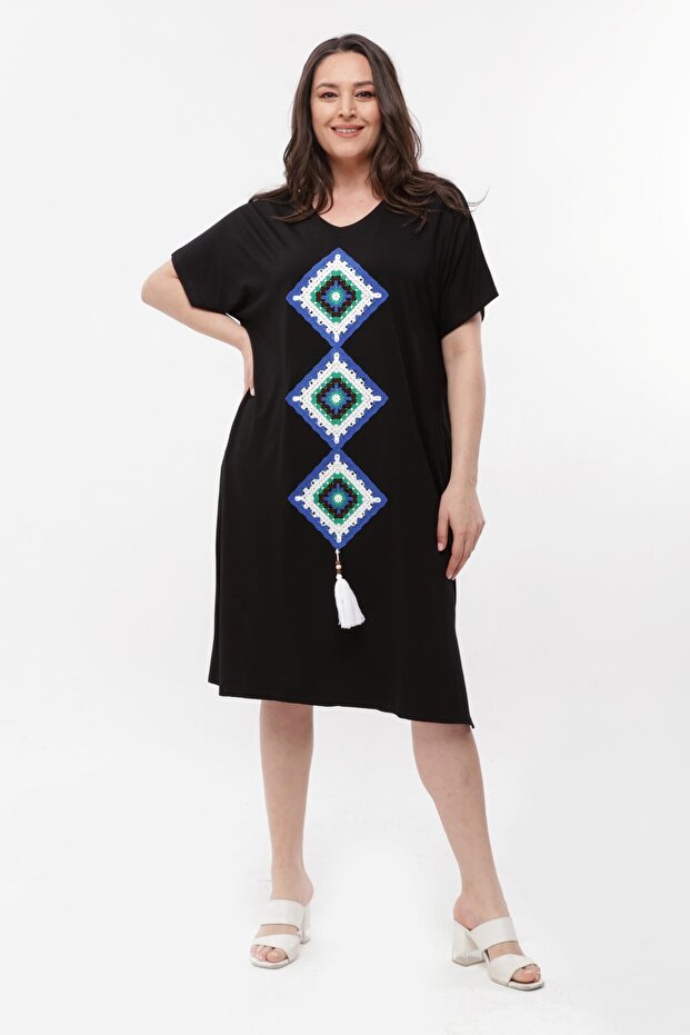 Women's Plus Size Black Dress with Knitted Detail
