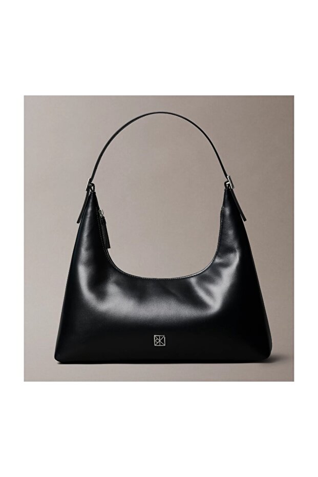 EMBLEM LEATHER SHOULDER BAG - 1