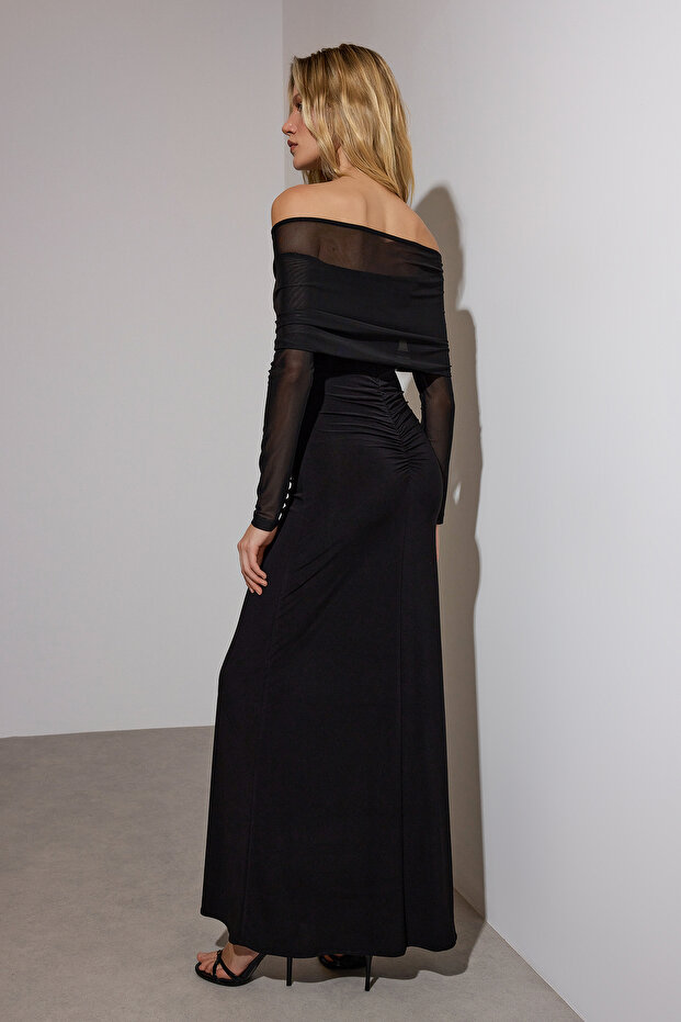 Siyah Pencere/Cut Out Detaylı Tül Örme Maxi Abiye Mezuniyet Elbisesi TPRAW26EL00034 - 4