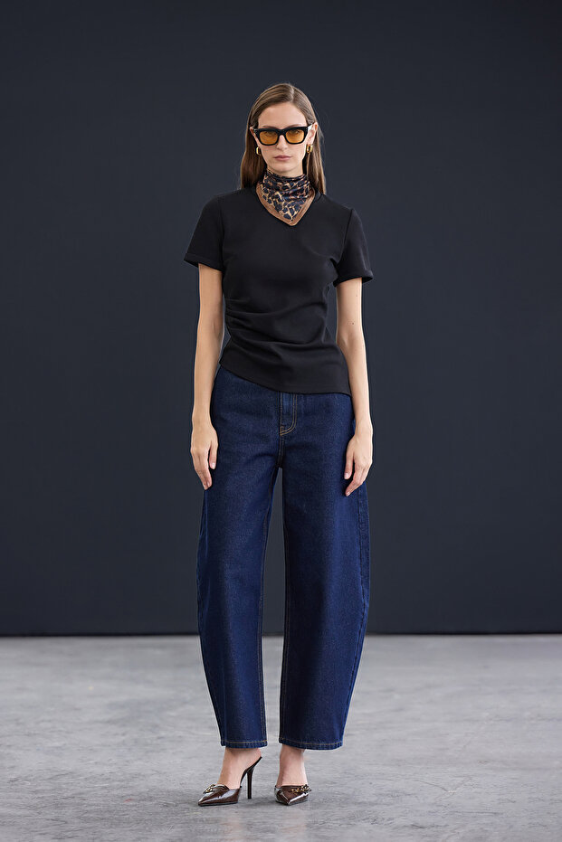 Trendyol Studio Collection Koyu Mavi Bel Detaylı Yüksek Bel Baggy Jeans TWOAW26JE00243 - 1