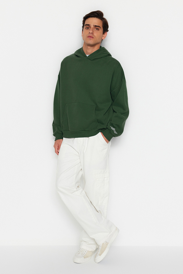 Haki Kapüşonlu Oversize/Geniş Kesim Nakışlı Etiketli Yumuşak Kumaş Sweatshirt TMNAW24SW00031 - 7