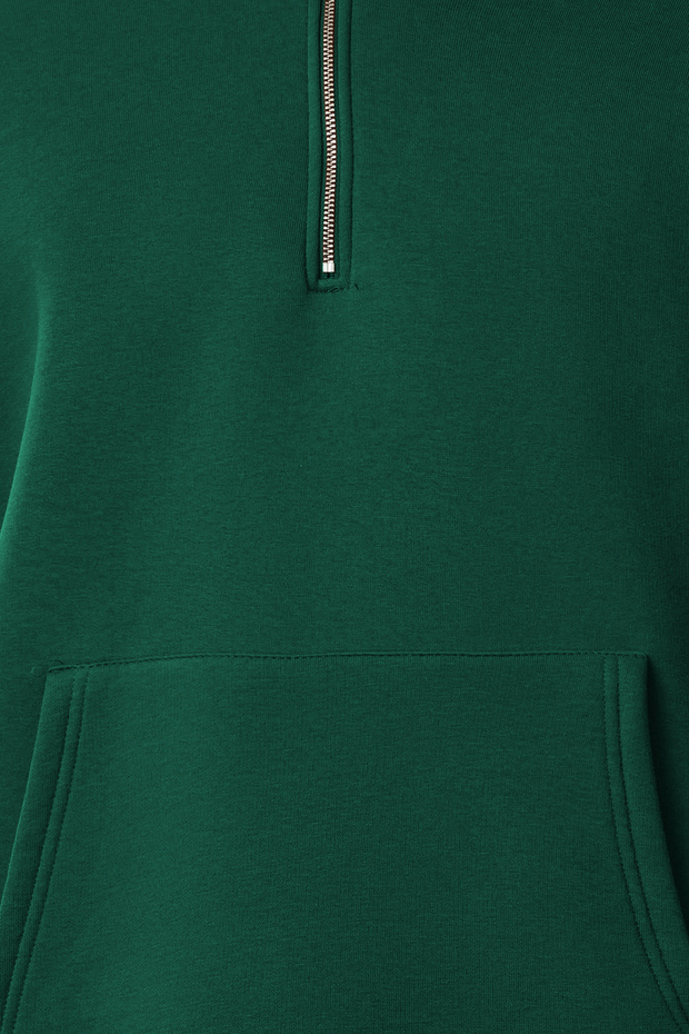 Zümrüt Yeşili Oversize/Geniş Kesim Fermuarlı Kapüşonlu İçi Polarlı Basic Sweatshirt TMNAW25SW00050 - 7