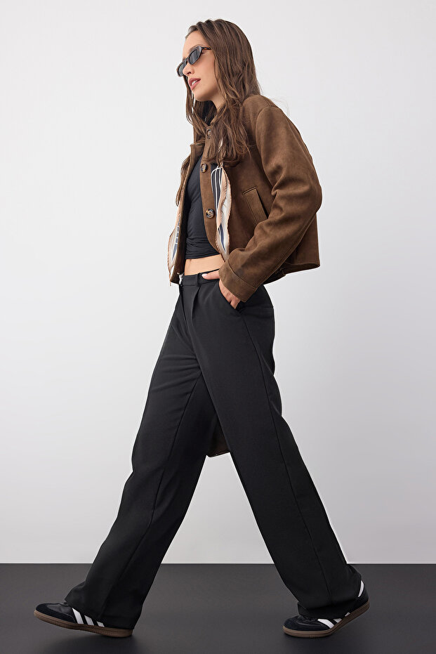 Wardrobe Essentials Siyah İçten Bel Ayarlamalı Wide Leg/Geniş Paça Bootcut Pantolon | TWOAW26PL00028 - 1