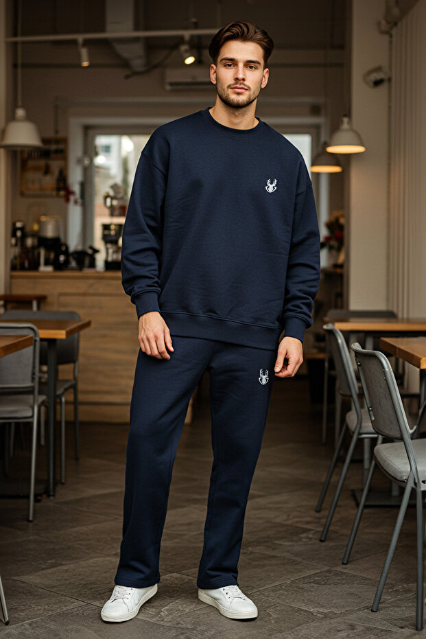 Lacivert Oversize/Geniş Kesim Geyik Nakışlı Örme Eşofman Takımı TEDAW25EM00006 - 2