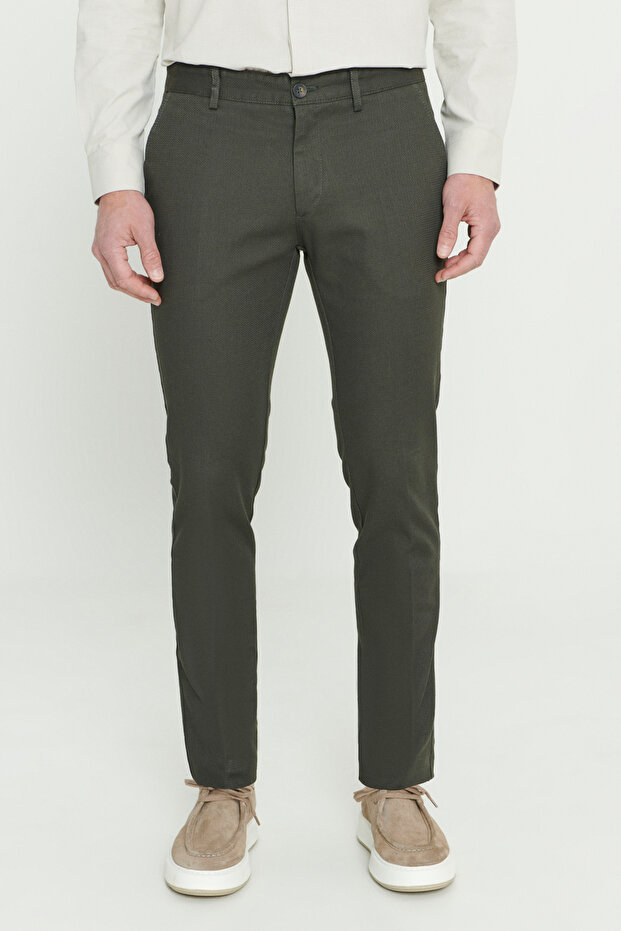 Men's Green Slim Fit Narrow Cut Dobby Flexible Casual Trousers