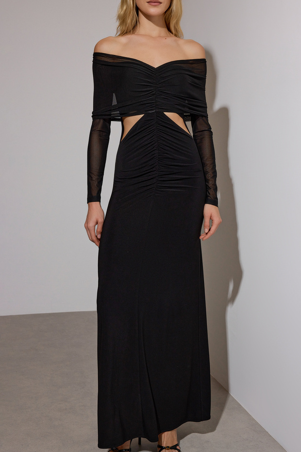 Siyah Pencere/Cut Out Detaylı Tül Örme Maxi Abiye Mezuniyet Elbisesi TPRAW26EL00034 - 3