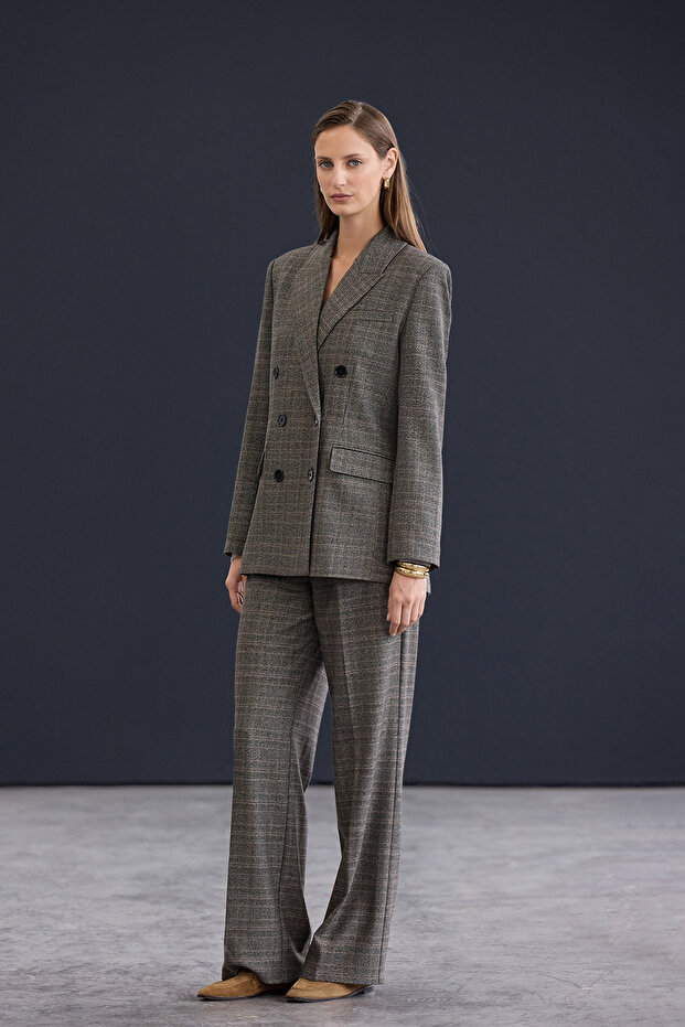 Trendyol Studio Çok Renkli Ekoseli/Kareli Rahat Kalıp Dokuma Blazer Ceket TWOAW26BC00064 - 2
