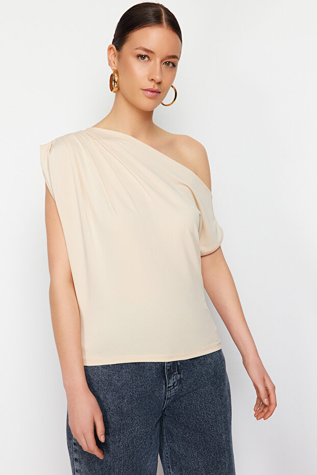 Taş Regular/Normal Kalıp Asimetrik Yaka Sıfır Kol Esnek Örme Bluz TWOSS24BZ00396 - 2