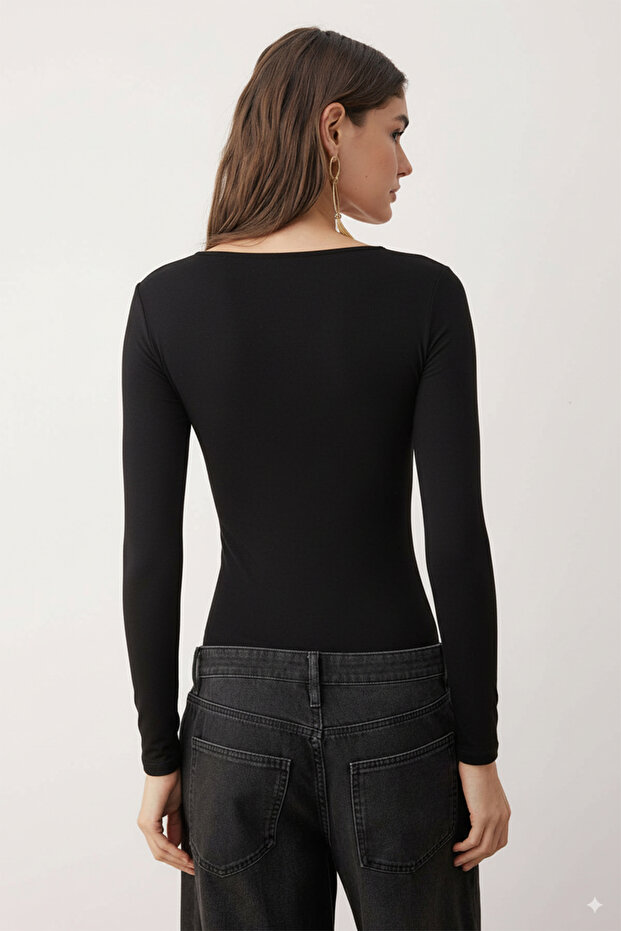 Siyah Bağlamalı Asimetrik Yaka Örme Body TPRAW26BD00023 - 4