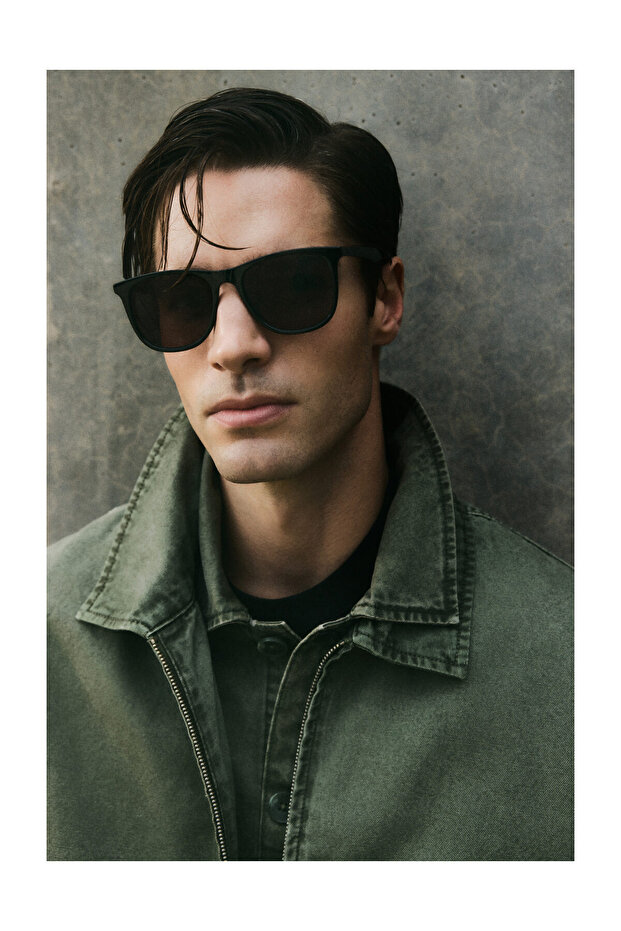 Man Short Denim Jacket - 6