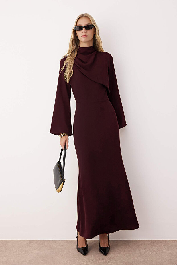 Bordó drapéria részletesen kidolgozott szövésű estélyi ruha TCTAW26DB00000 - 1