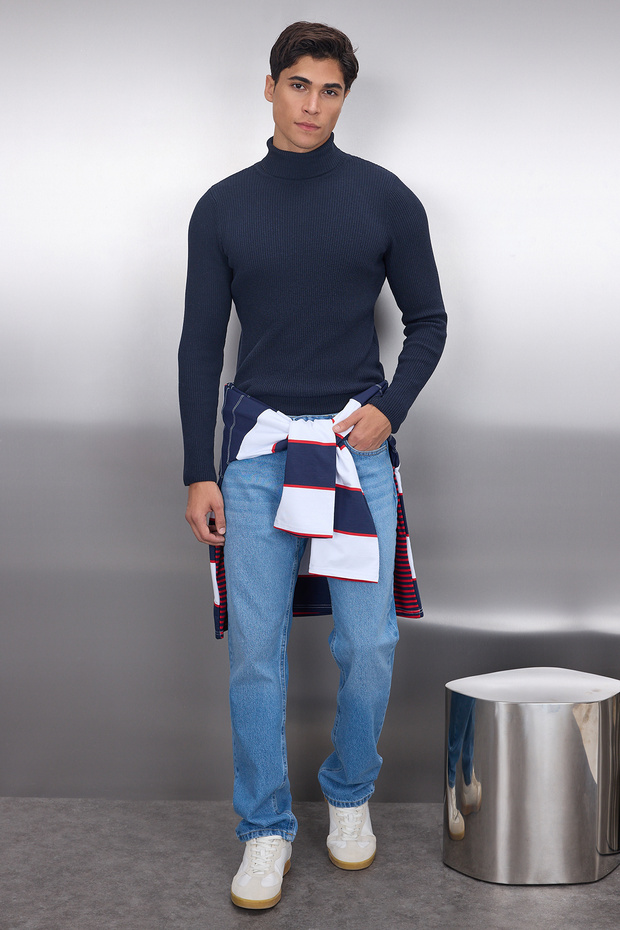 Lacivert Slim Fit Pamuklu Balıkçı Yaka Fitilli Örgü Kazak TMNAW20MG0031