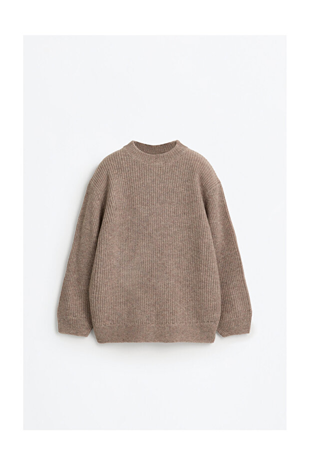 Dziecięcy sweter z dzianiny - 5