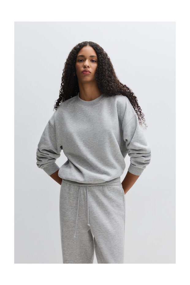 Дамска спортна блуза Basic - 1