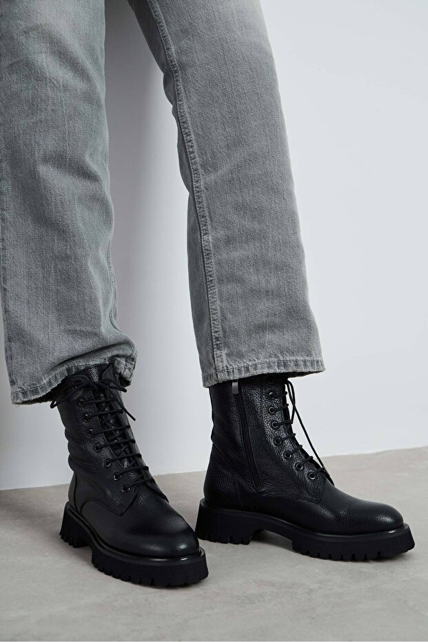 Tempest fekete valódi bőr sarkú, fűzős női csizma - 6