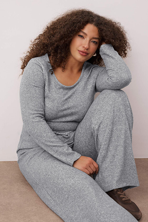 Šedý Yumoş Crop a Wide Leg/Široké nohavice pletený spodní top set TBBAW26CP00005 - 2