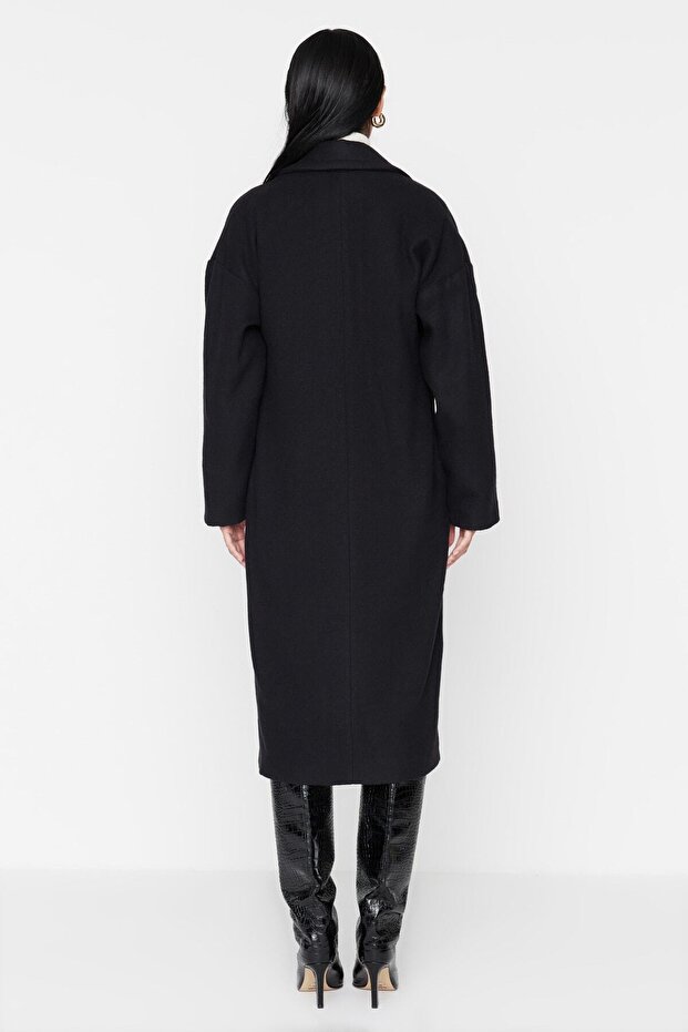 Schwarzer zweireihiger Oversize-Mantel mit langen Taschen TWOAW26KB00019 - 2