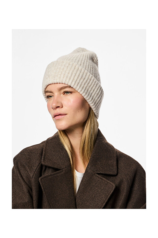 Kapelusz damski - Pre80/Gcs10/Ea5 Definiujący linię słońca - 3