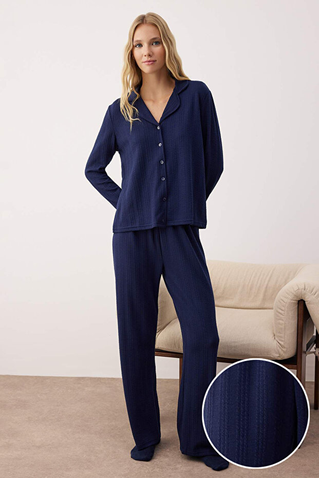 Lacivert Dokulu Fitilli Yumuşak Tuşe Kışlık Örme Pijama Takımı THMAW26PT00093 - 1