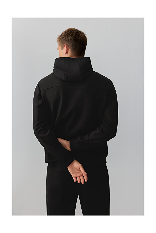 Man Interlock Jacket - 9