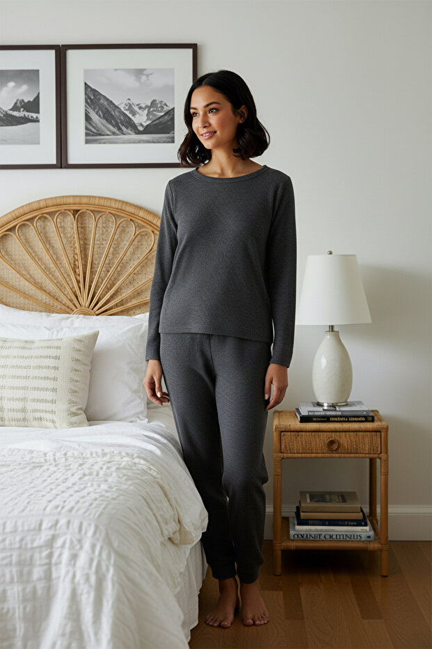 Komplet piżamowy z dzianiny w kolorze waflowym z przydymionym wzorem - Thmaw23Pt00021 - 1