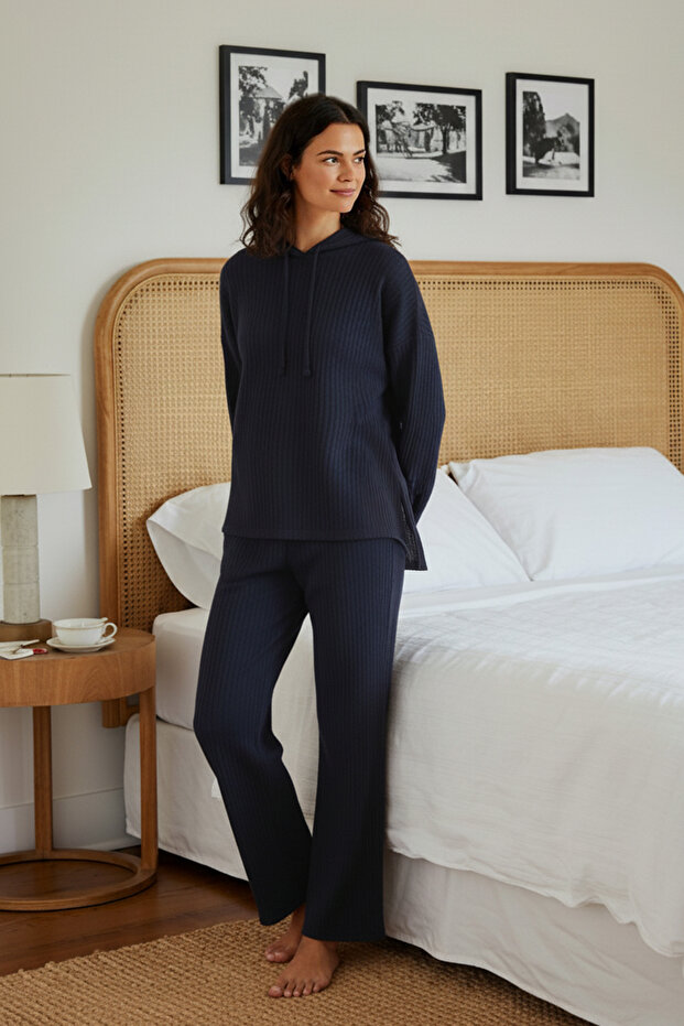 Lacivert Kapüşonlu Fitilli Örme Pijama Takımı THMAW22AU0334 - 1