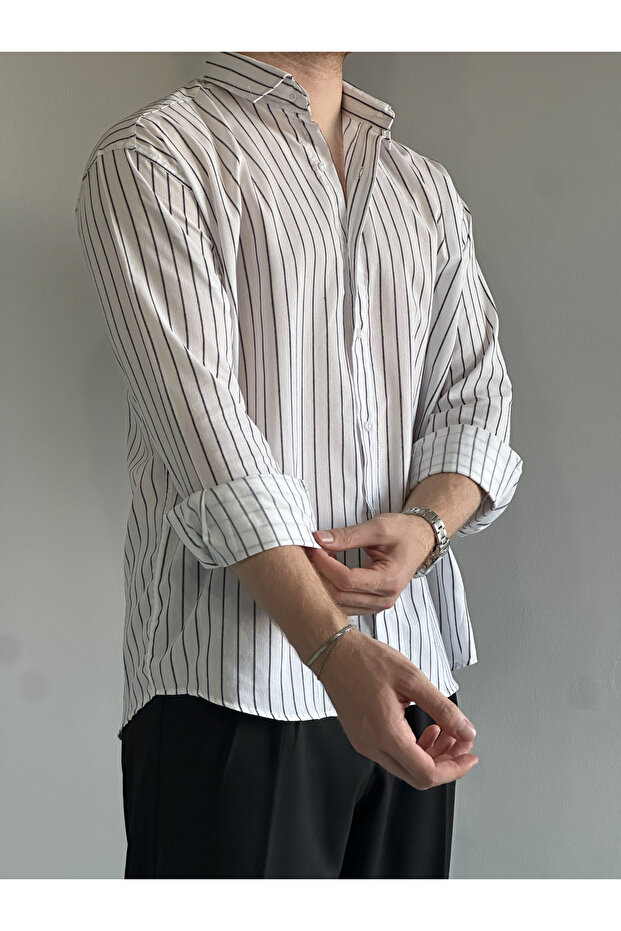 Beyaz Pamuklu Regular Fit Çizgili Erkek Gömlek TMNAW26GO00026 - 2