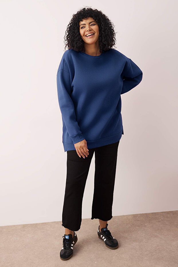 Indigo Kalın İçi Polarlı Yırtmaçlı Oversize/Bol Kesim Örme Büyük Beden Sweatshirt TBBAW24AO00003 - 2