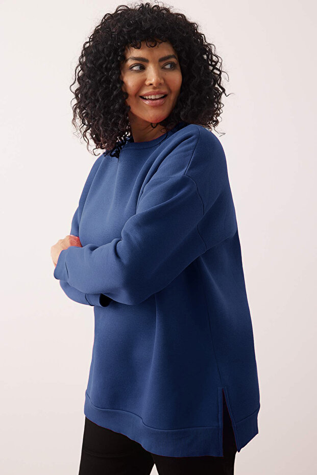 Indigo Kalın İçi Polarlı Yırtmaçlı Oversize/Bol Kesim Örme Büyük Beden Sweatshirt TBBAW24AO00003 - 1