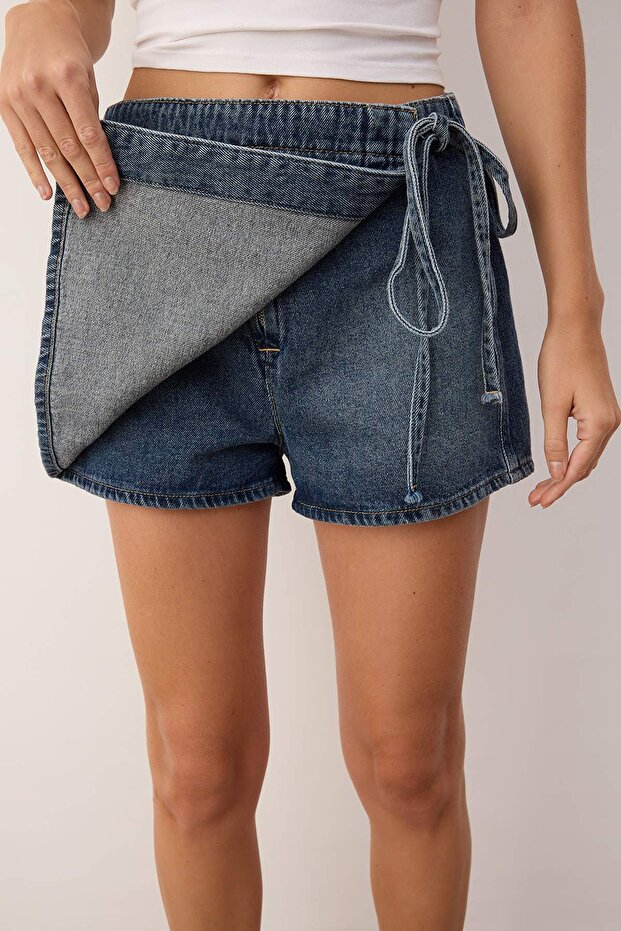 Mavi Kruvaze Bağlama Detaylı Normal Bel Denim Şort Etek TWOSS25SR00182 - 3