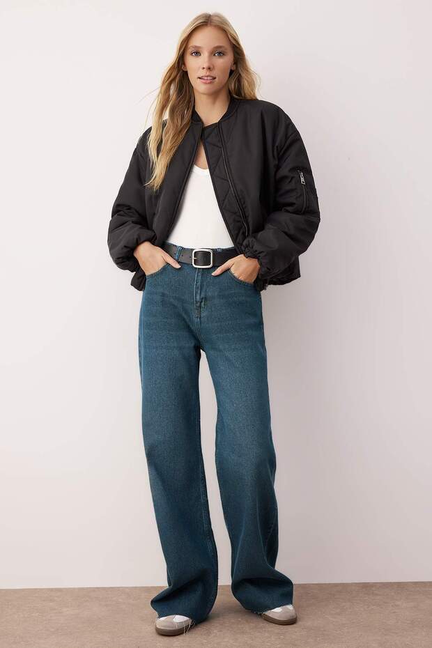 Koyu Mavi Paça Kesikli Ekstra Yüksek Bel Geniş Paça Wide Leg Jeans TWOAW26JE00080 - 1