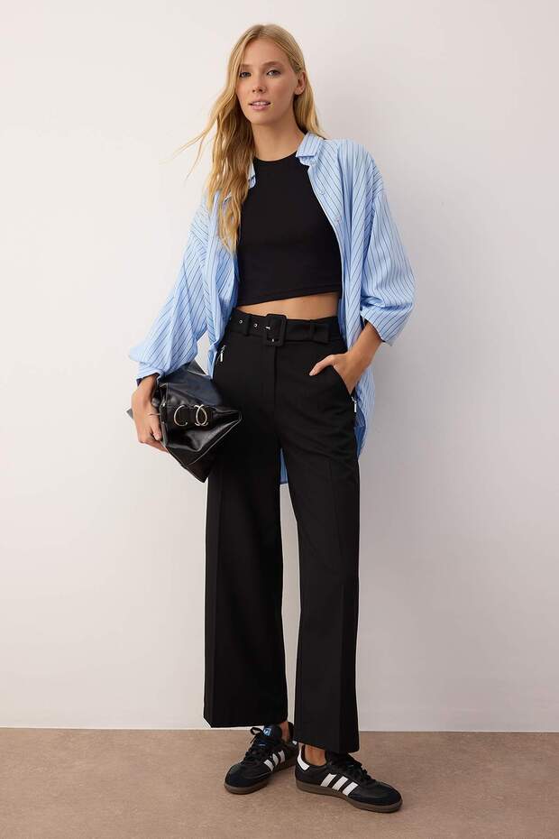 Siyah Kemerli Fermuar Cep Detaylı Wide Leg/Geniş Paça Kumaş Pantolon TWOAW26PL00050 - 2