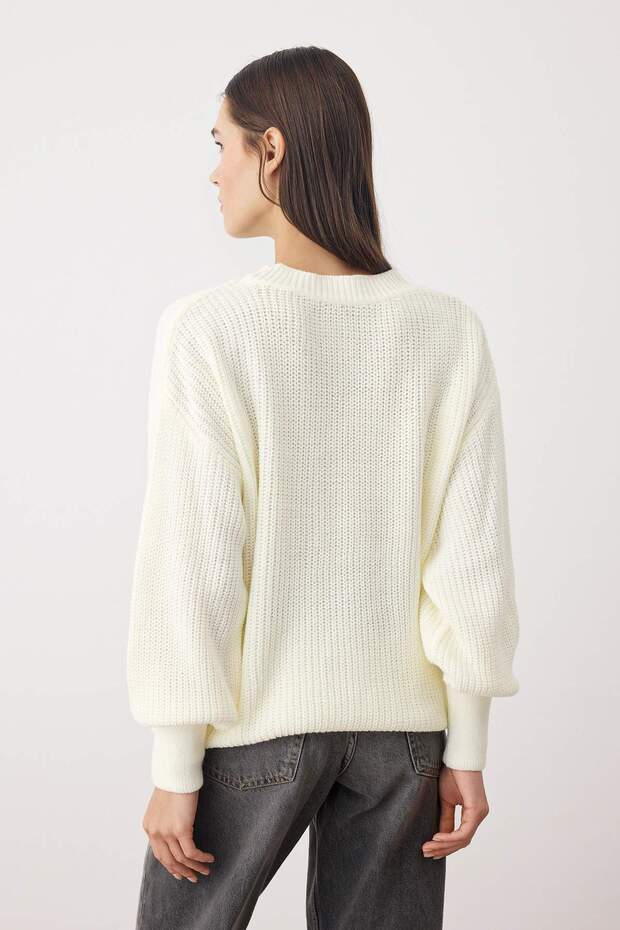 Ecrufarbener Strickpullover mit weiter Passform - TWOAW23KZ01448 - 6