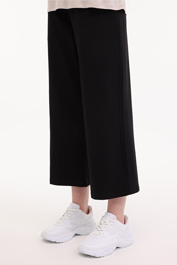 Wl Weta 22Bt235 5Fx Black Women's Sweatpants