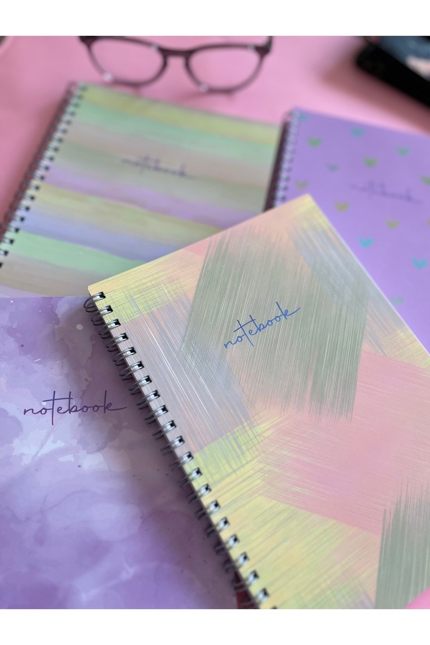 4 قطع مقاس A5 دفتر مدرسي مربع الشكل حلزوني 80 ورقة - دفتر ملاحظات مربع الشكل منقوش بالألوان مقاس A5 - 2