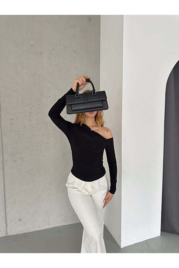 Kadın Siyah Tek Omuz Açık Uzun Kol Sandy Kumaş Örme Bluz - 6