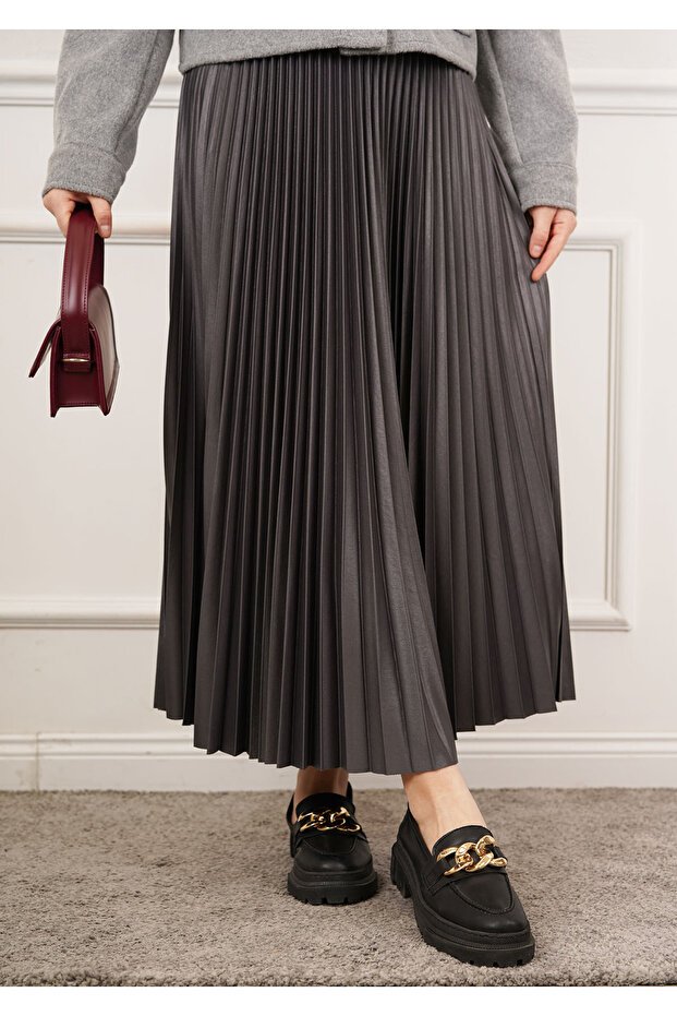 Deri Görünümlü Piliseli Etek - 1