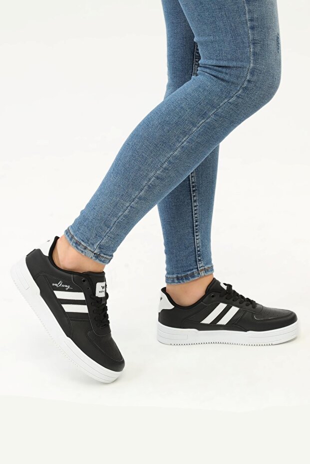 Black-White Unisex Sports Shoes
