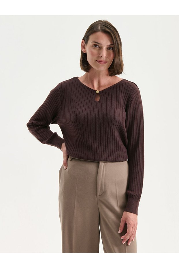 Brown Crew Neck Women's Knitwear Sweater