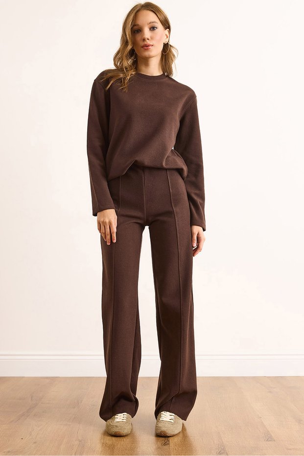 Women's Brown Brioche Knit Top Sweater and Seam Detail Pants Set TKM-19000427