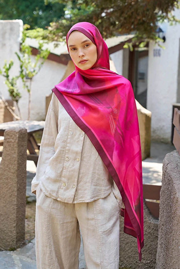 Bordo Ed Scarf Inspired Volen Pattern Shawl