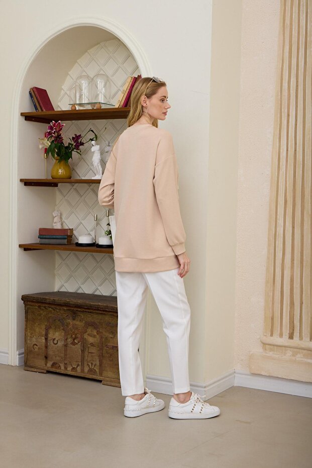 İNCİ DETAYLI BASKILI SWEATSHIRT - 8