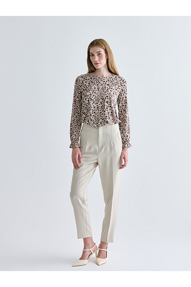 طاقم الرقبة منقوشة بلوزة - 4