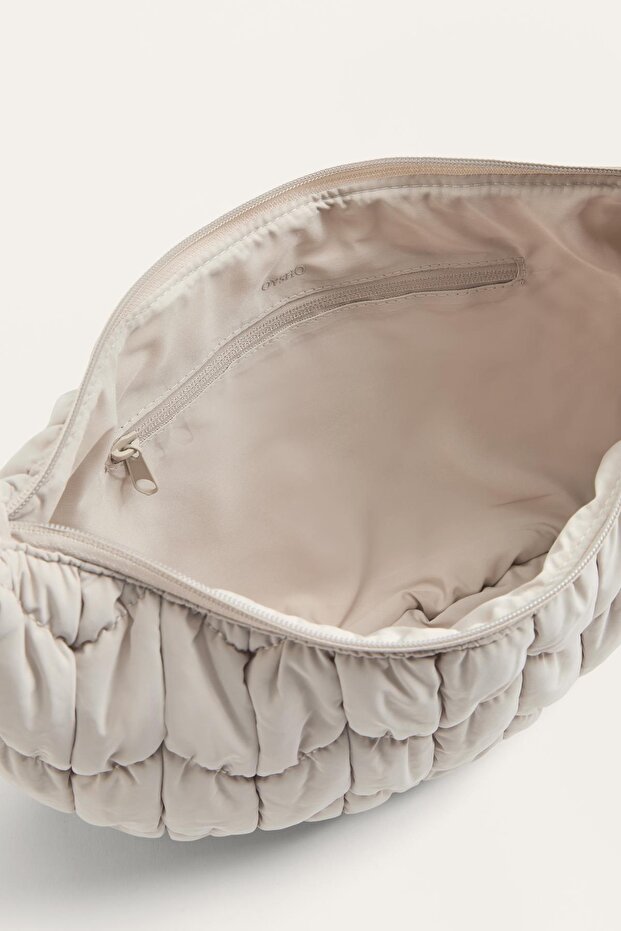 Kapitone çapraz askılı çanta - 4