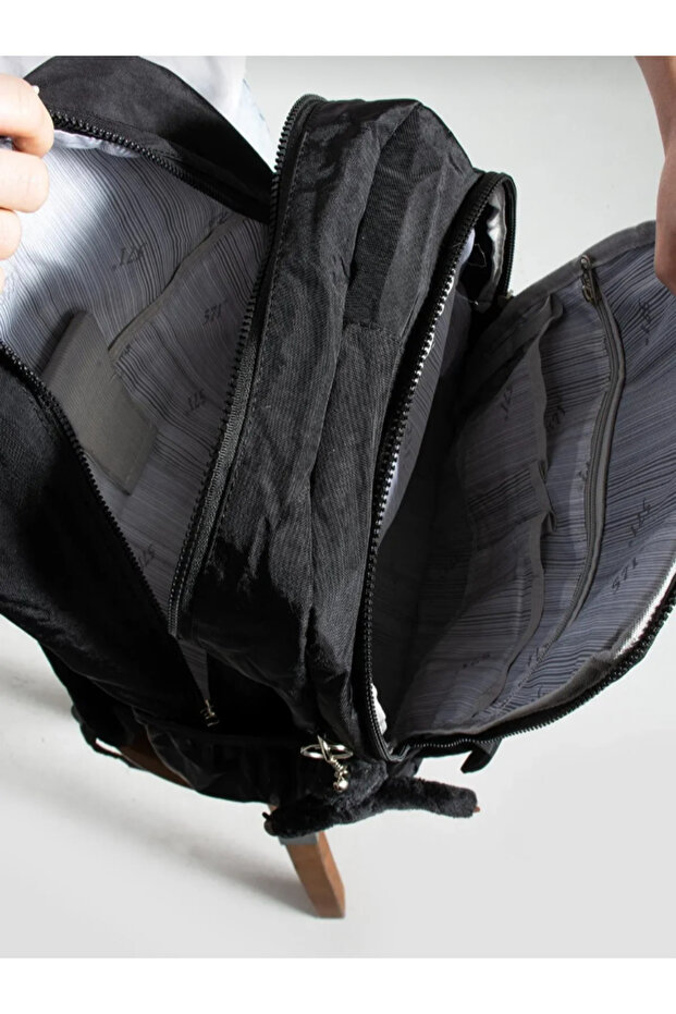 حقيبة ظهر خفيفة للغاية ومتعددة الجيوب ومقاومة للماء باللون الأسود - 4