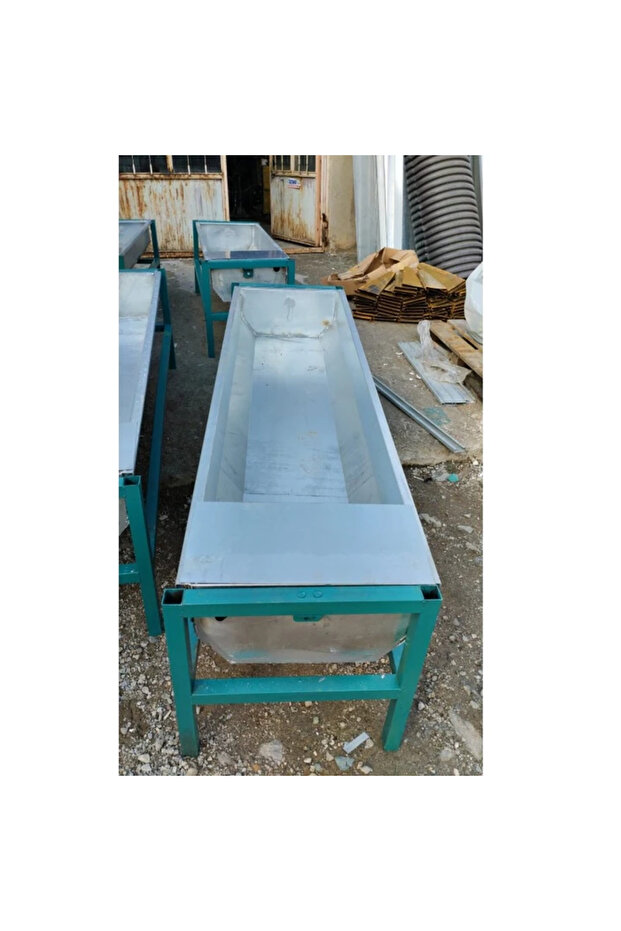 Devirmeli Şamandıralı Hayvan Suluğu 2 Metre - 4