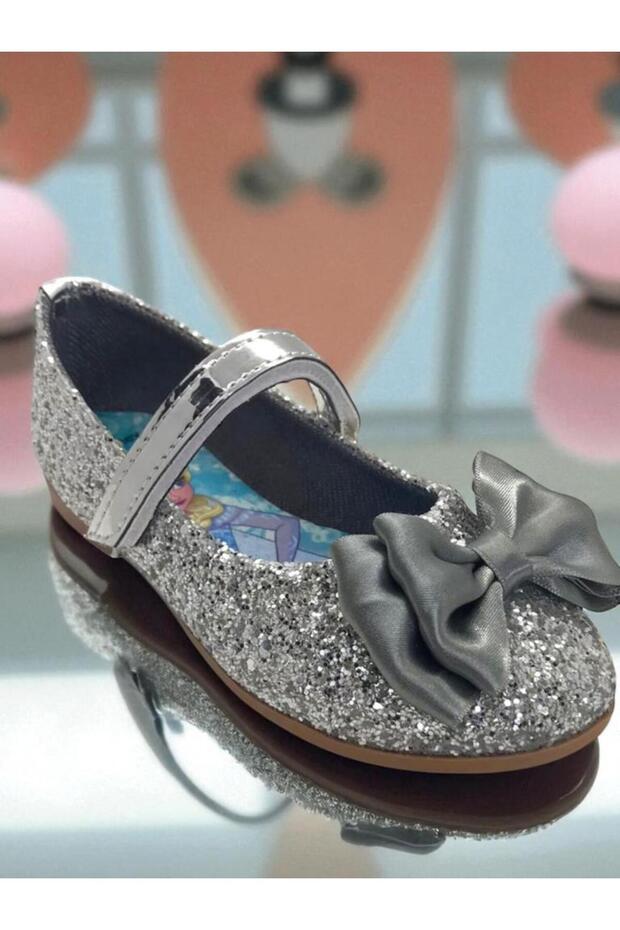 Girls' Character Shiny Silver Sequin Bow Detailed Ballerina Shoes