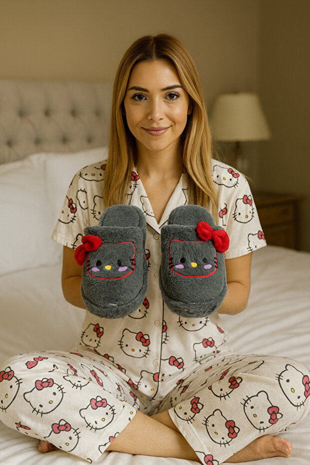Fluffy Silent Sole Hello K Figured House Slippers Furry Slippers